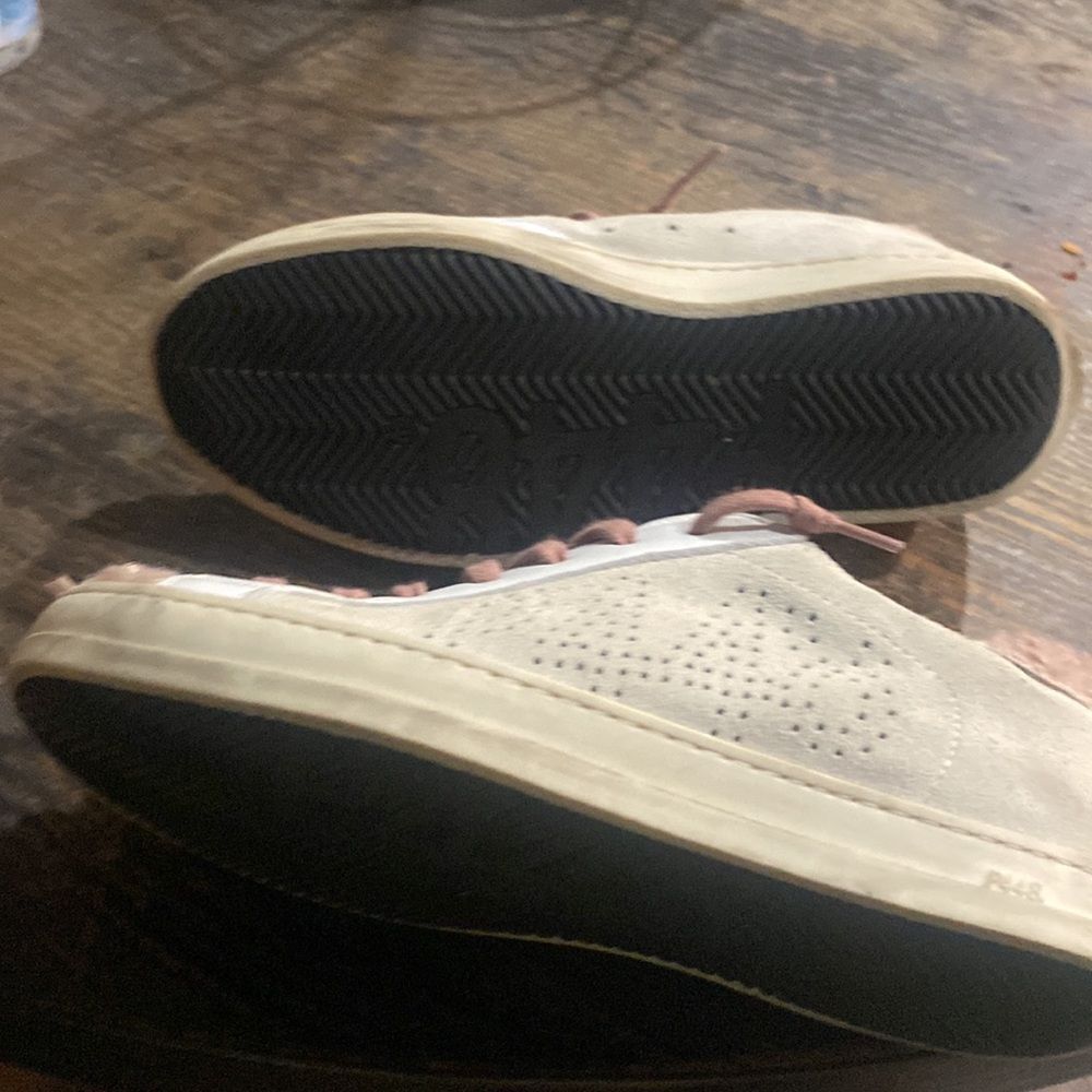 P448 Pink powlamb John yeti women sneakers Sz 37 - Picture 3 of 4